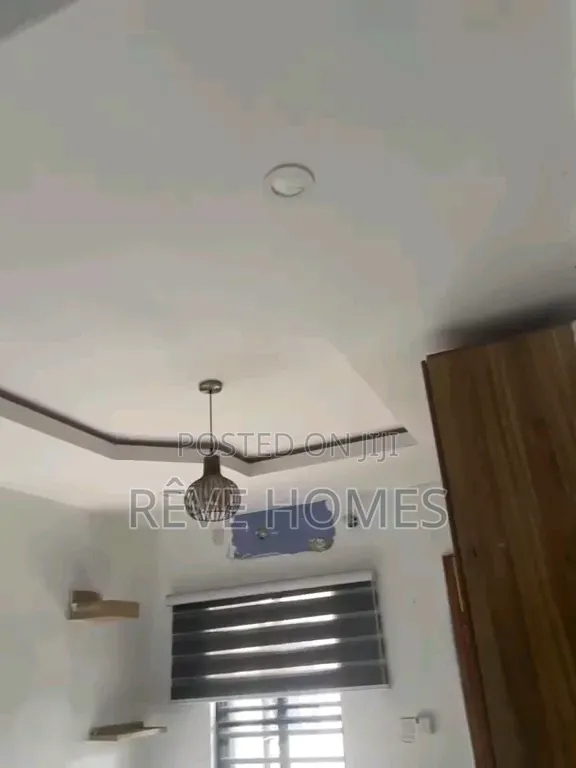 Studio Apartment in Akoka for rent