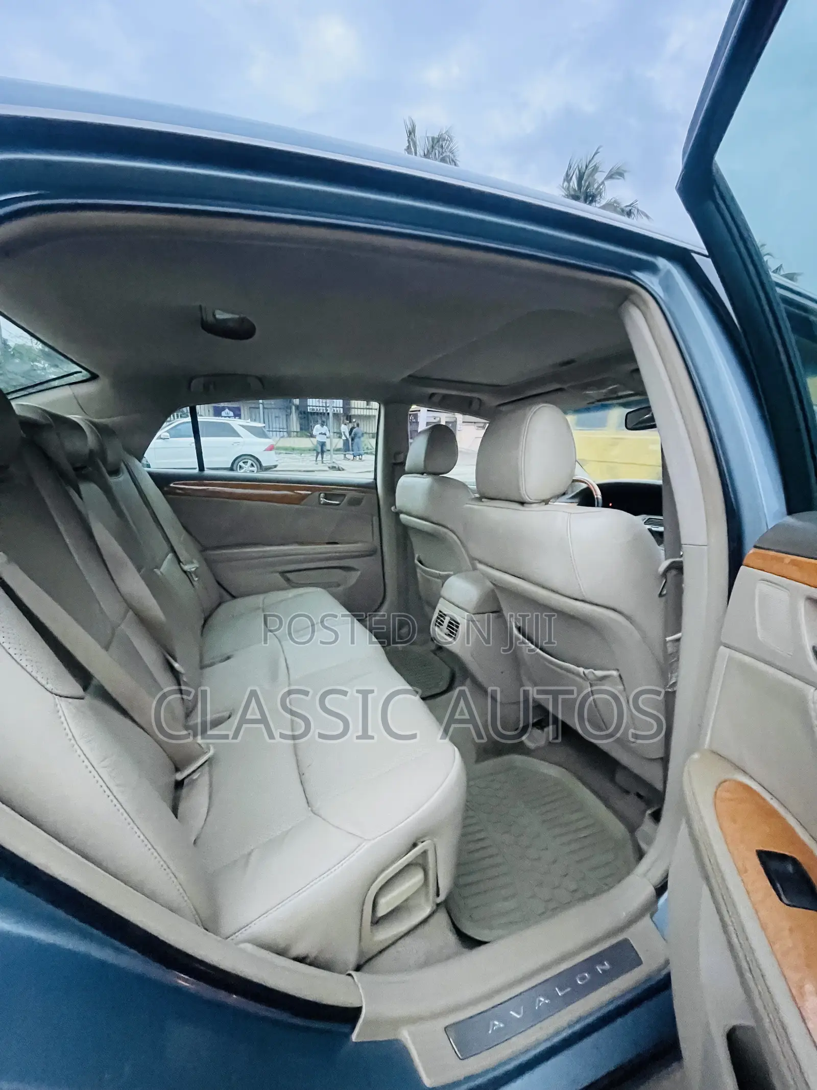 Toyota Avalon 2006 Blue