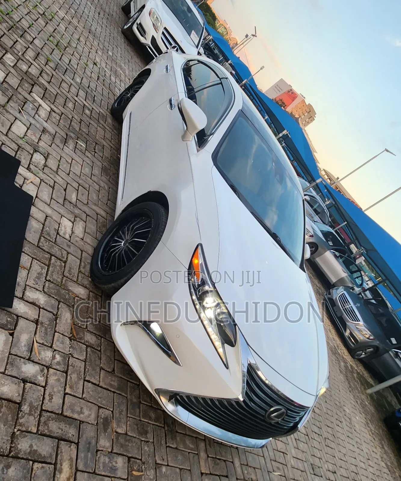 Lexus ES 2016 White