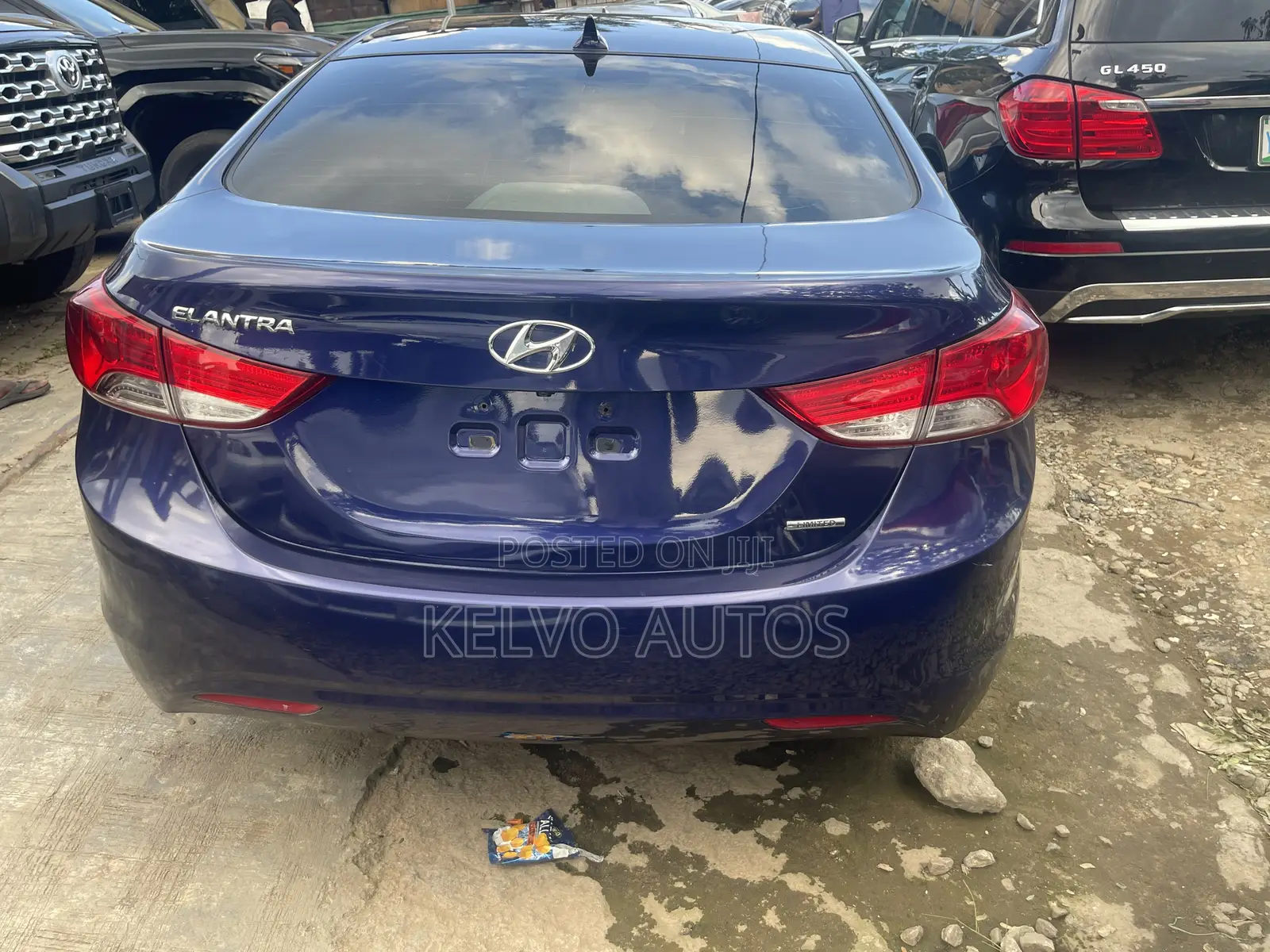 Hyundai Elantra 2011 Blue
