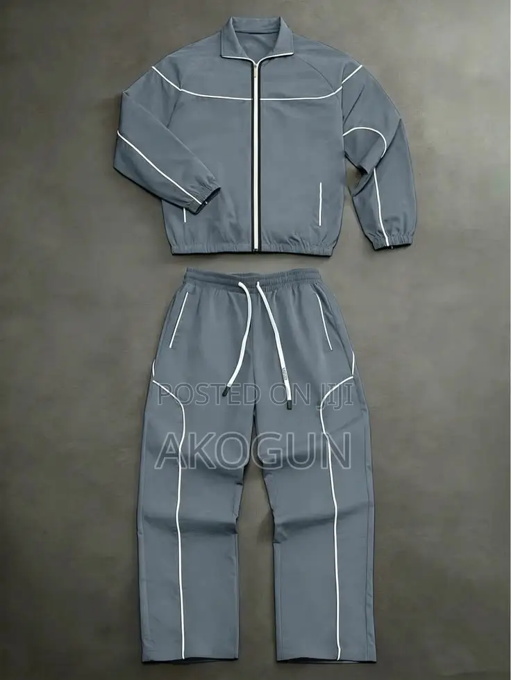 Unisex 2-Piece Tracksuit Set – Stylish Jacket Joggers Dee