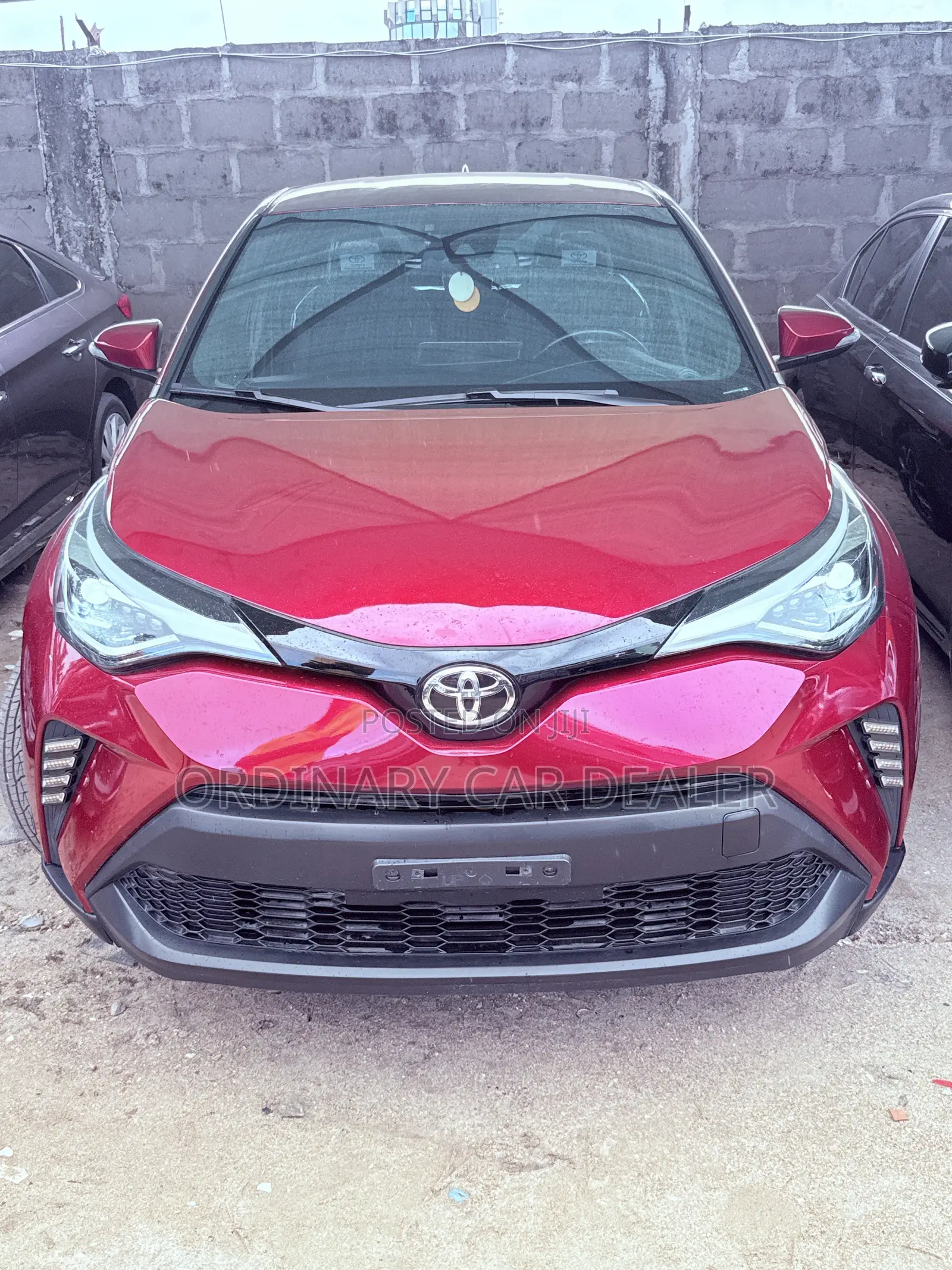 Toyota C-HR XLE Prermium FWD (2.0L 4cyl 2AM) 2018 Red