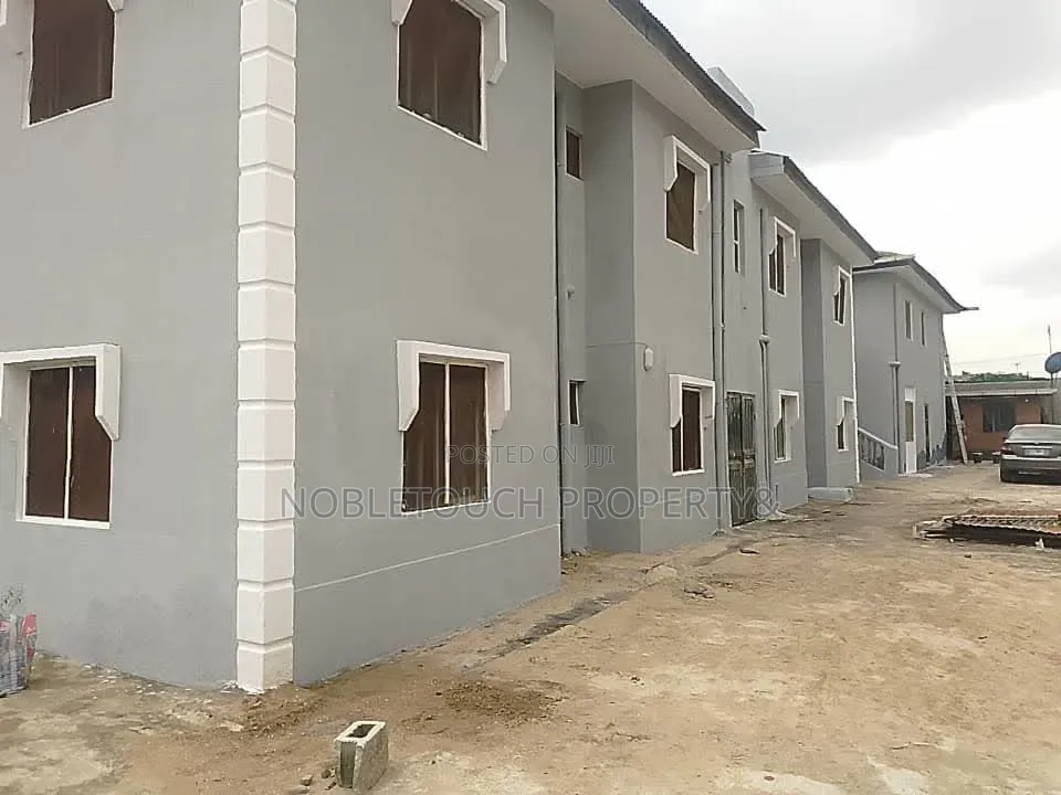 3bdrm Block of Flats in Akesan Igando Lagos for sale