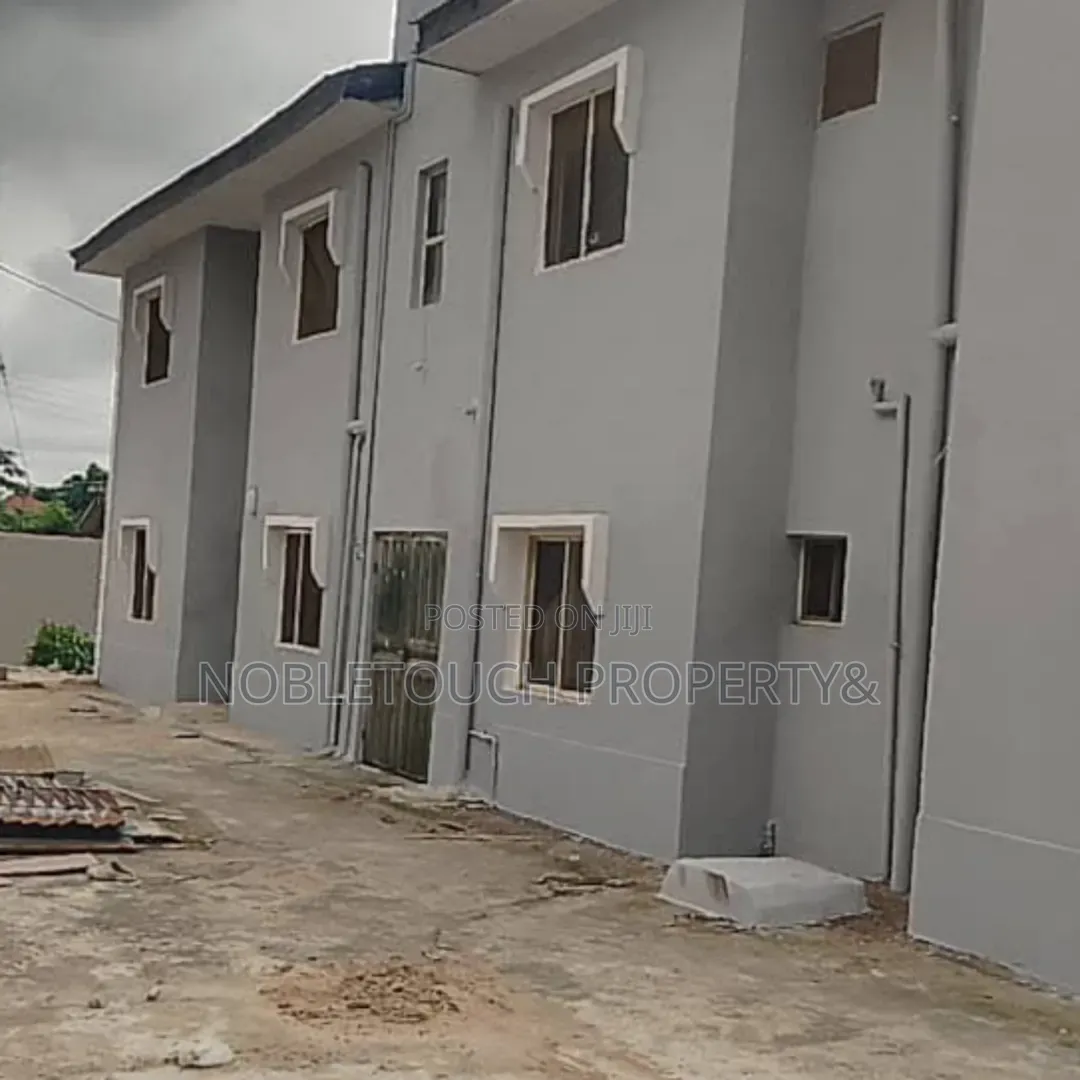 3bdrm Block of Flats in Akesan Igando Lagos for sale