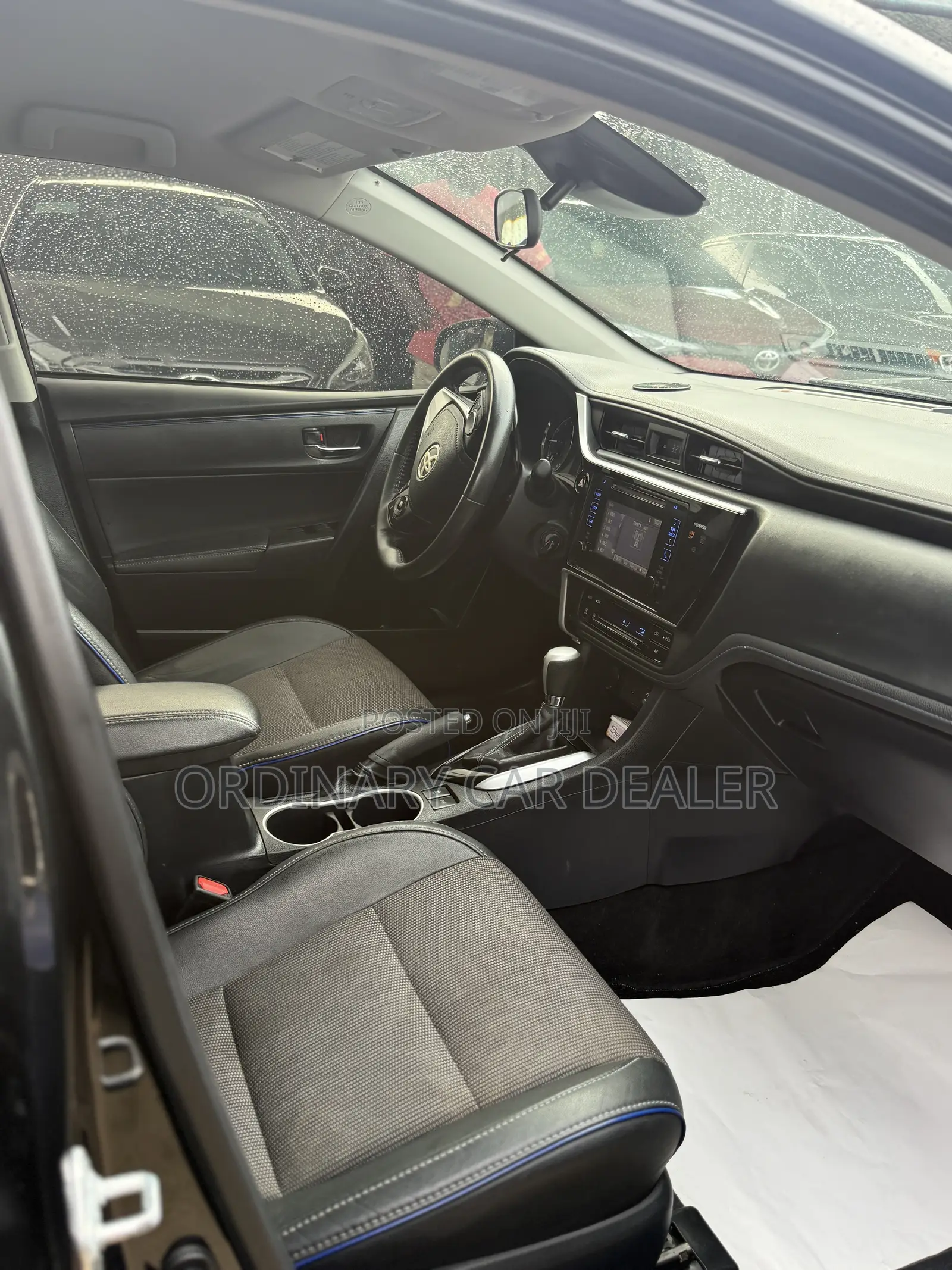 Toyota Corolla SE Special Edition 4dr Sedan (1.8L 4cyl CVT) 2017 Black