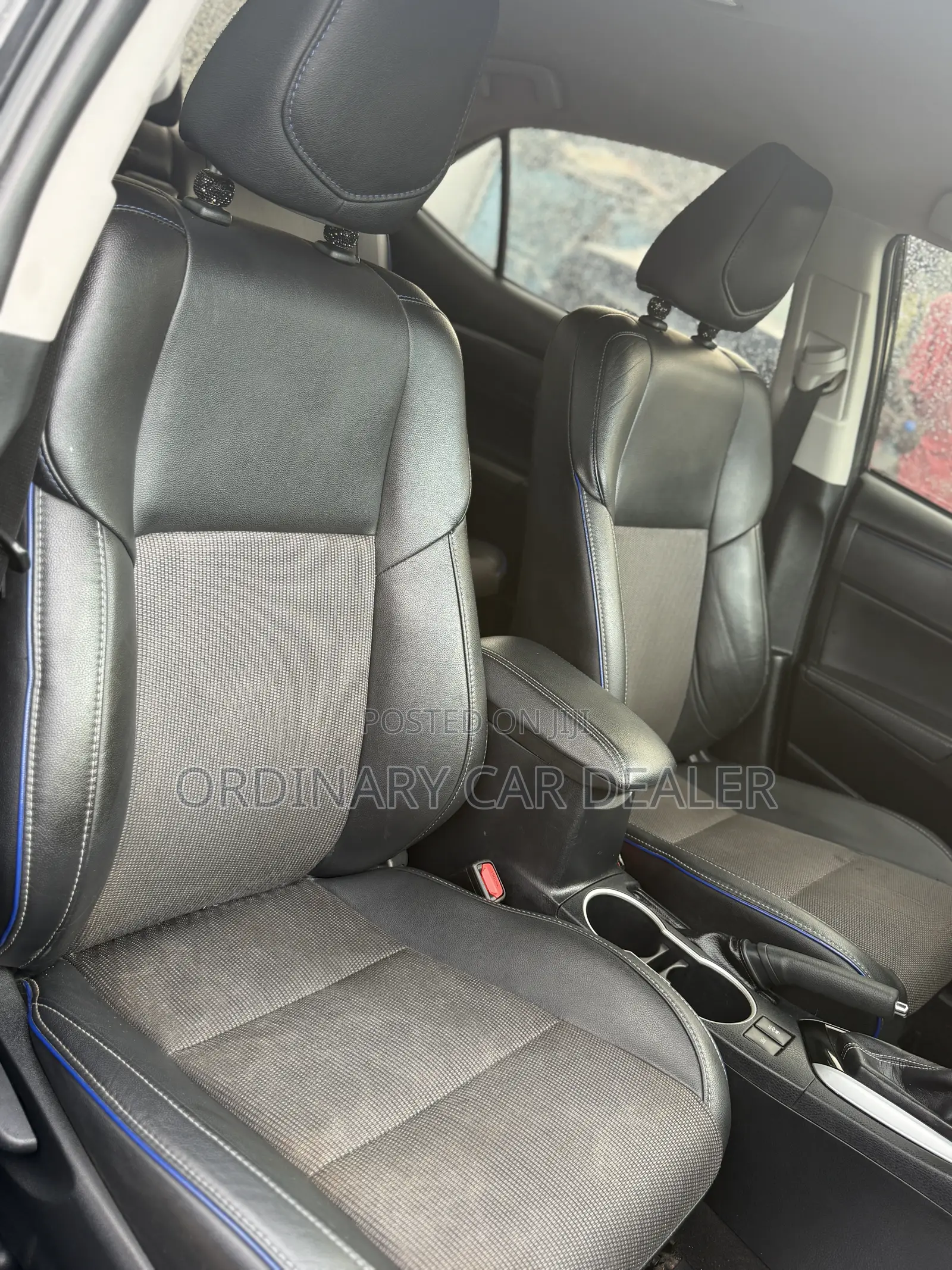 Toyota Corolla SE Special Edition 4dr Sedan (1.8L 4cyl CVT) 2017 Black