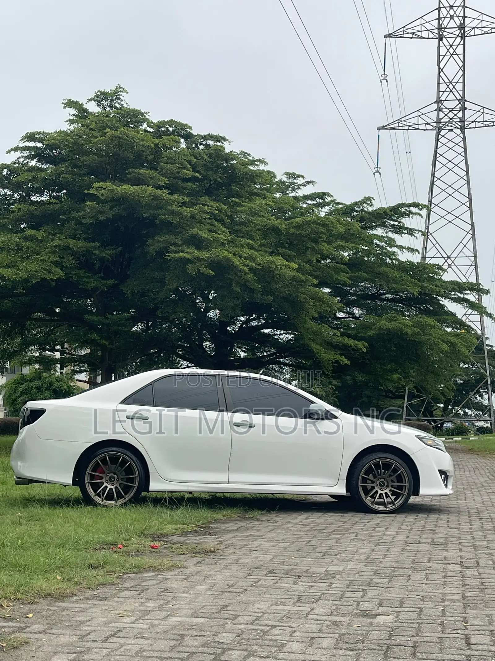 Toyota Camry 2014 White