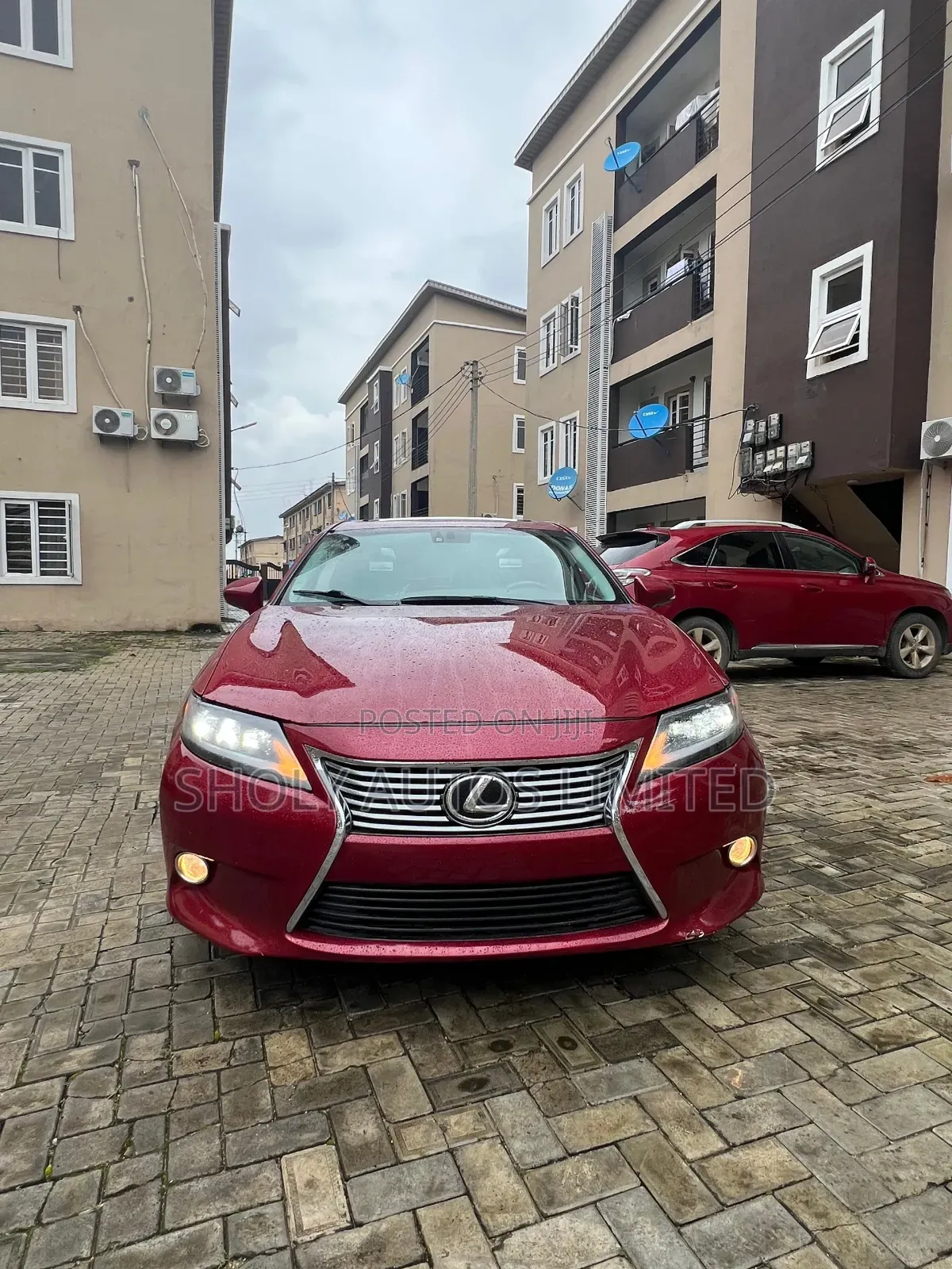 Lexus ES 350 FWD 2013 Red