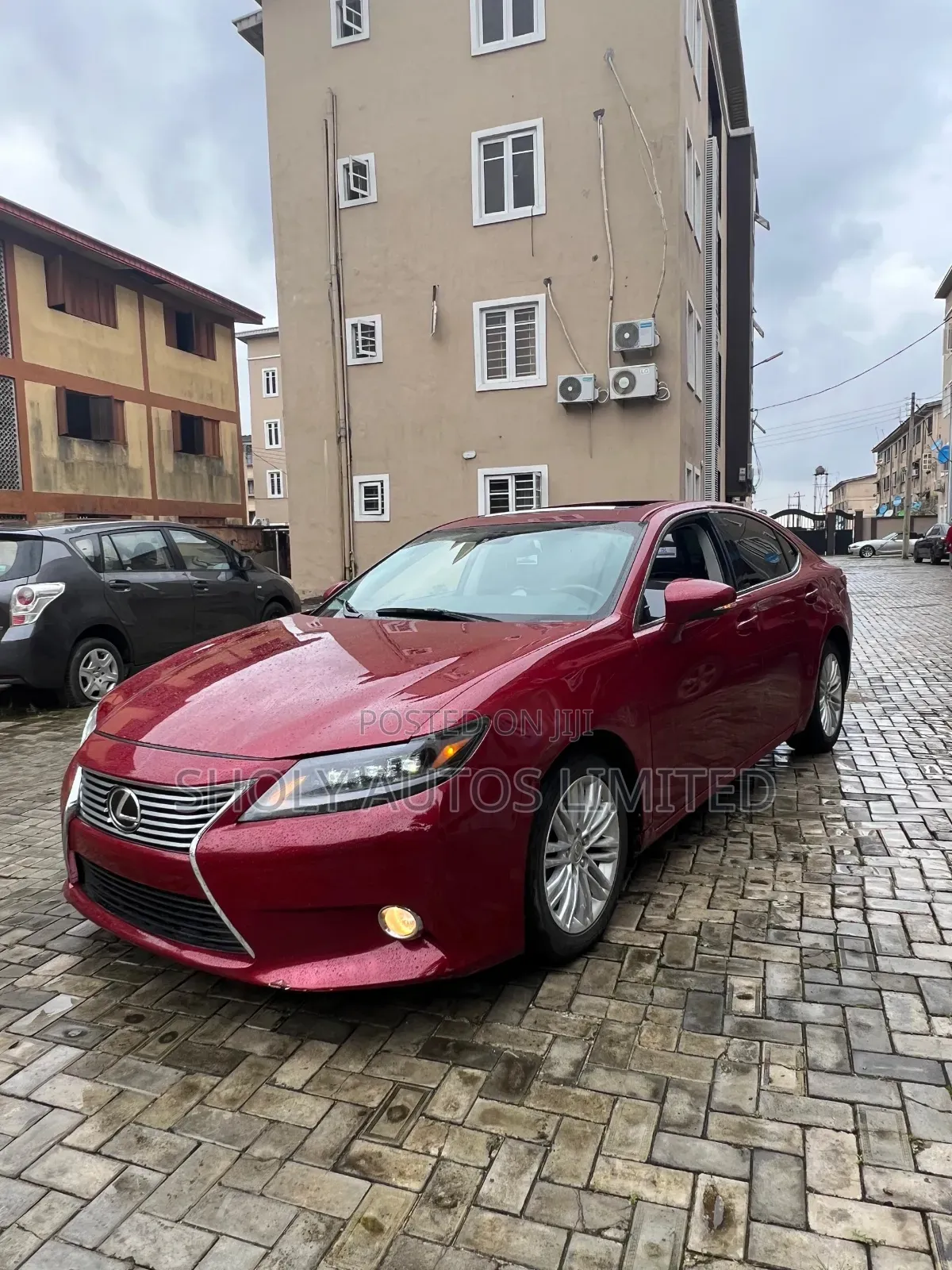 Lexus ES 350 FWD 2013 Red
