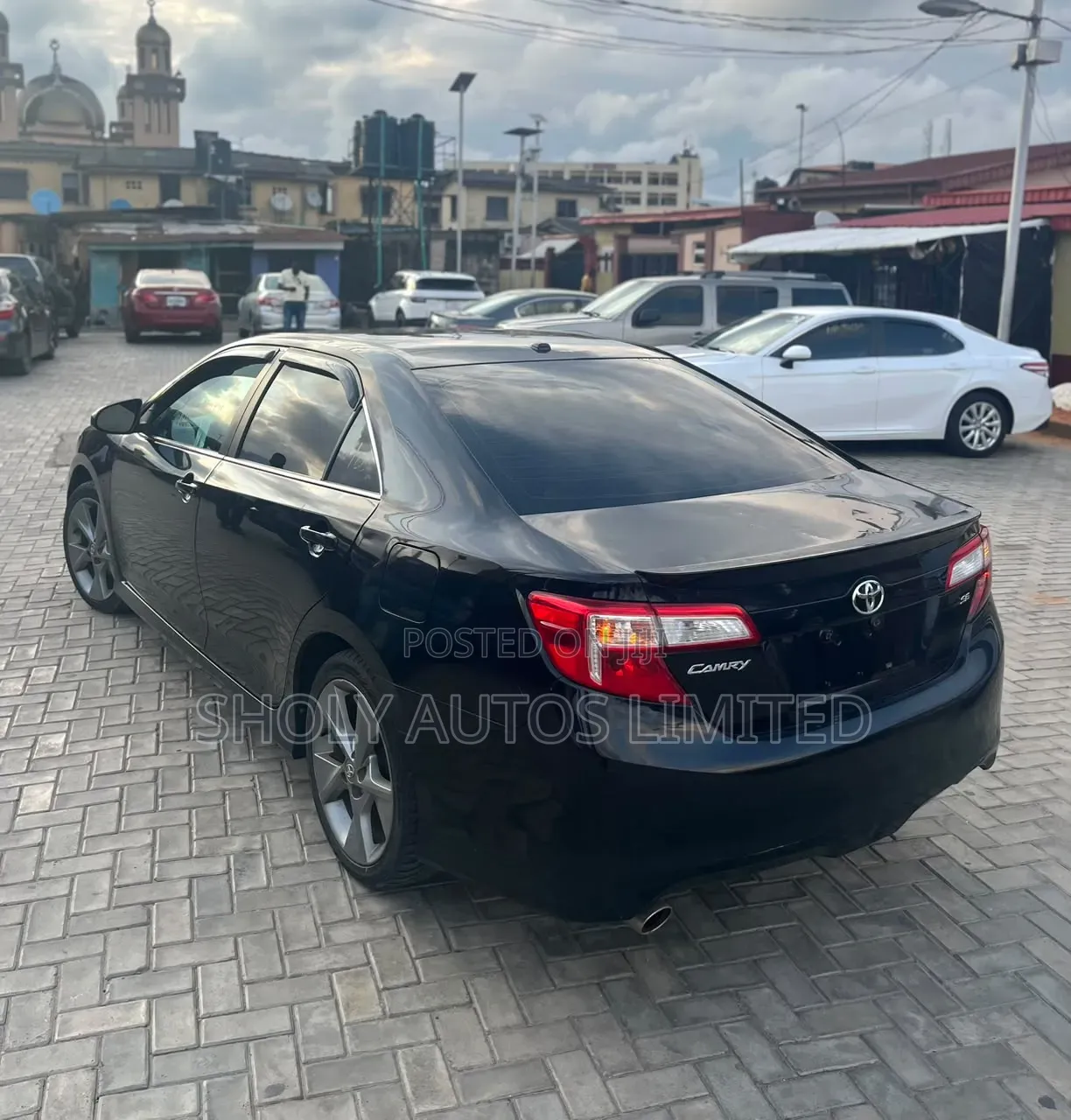 Toyota Camry SE V6 4dr Sedan (3.5L 6cyl 6A) 2013 Black