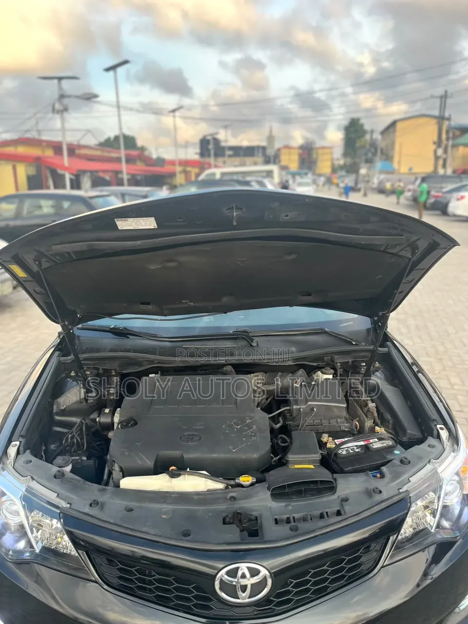 Toyota Camry SE V6 4dr Sedan (3.5L 6cyl 6A) 2013 Black