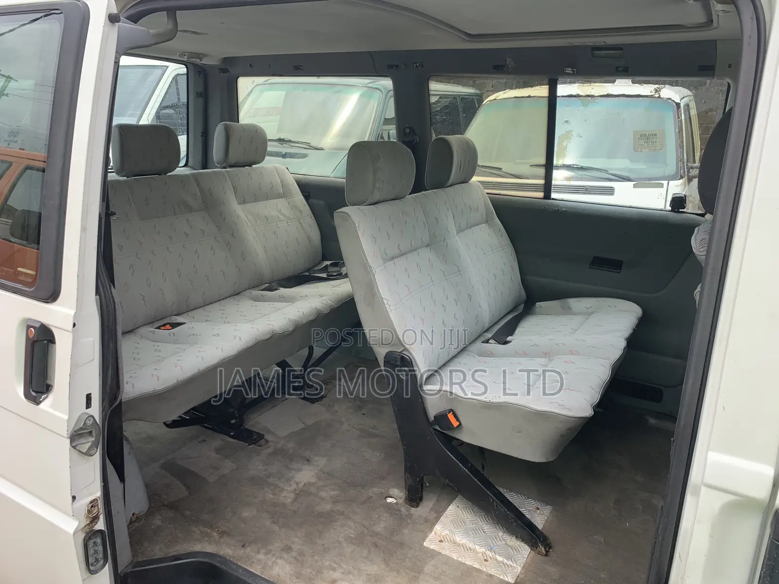Volkswagen Transporter 2006 White