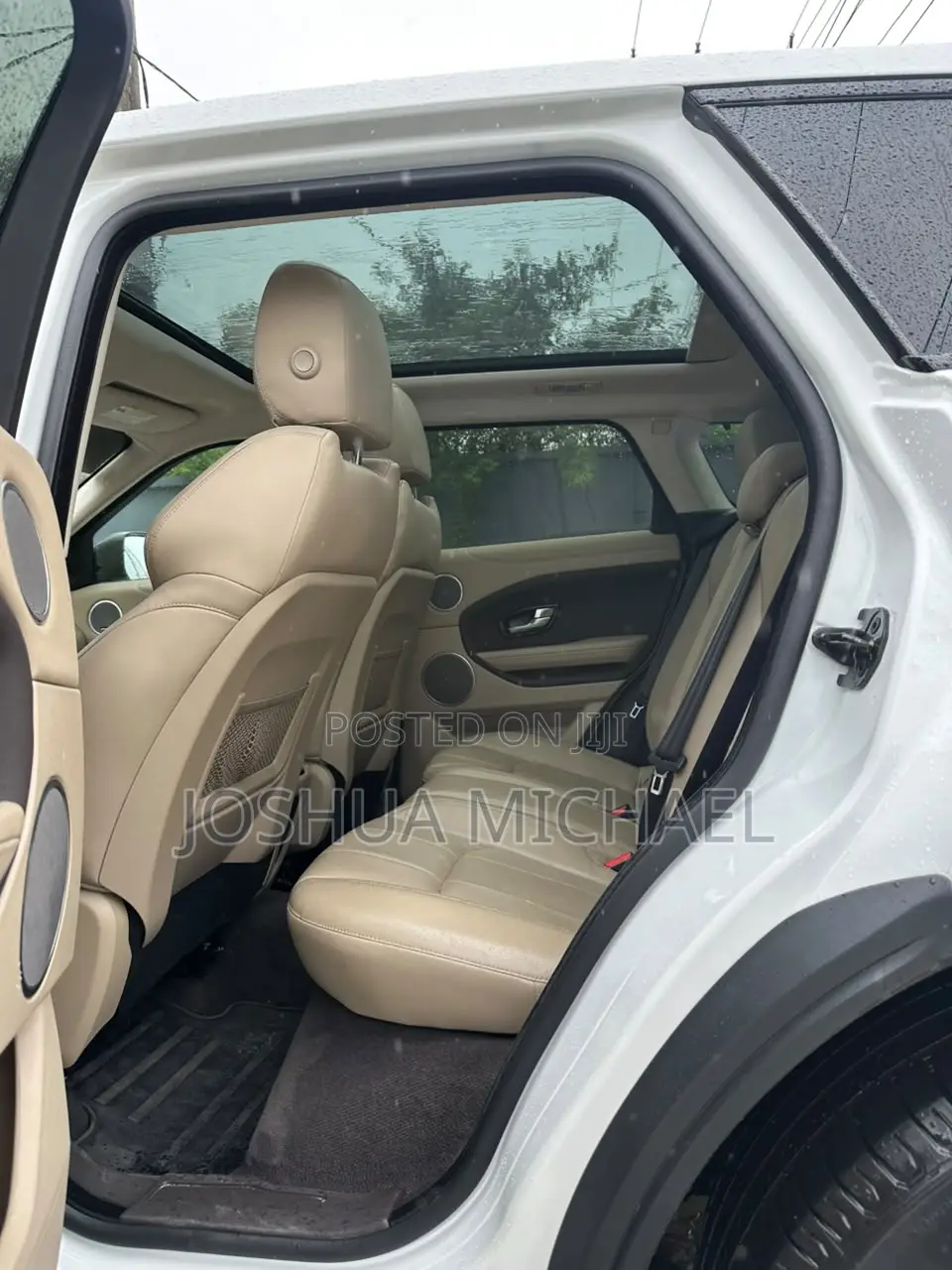 Land Rover Range Rover Evoque SE 5dr 4x4 (2.0L 4cyl 9A) 2016 White