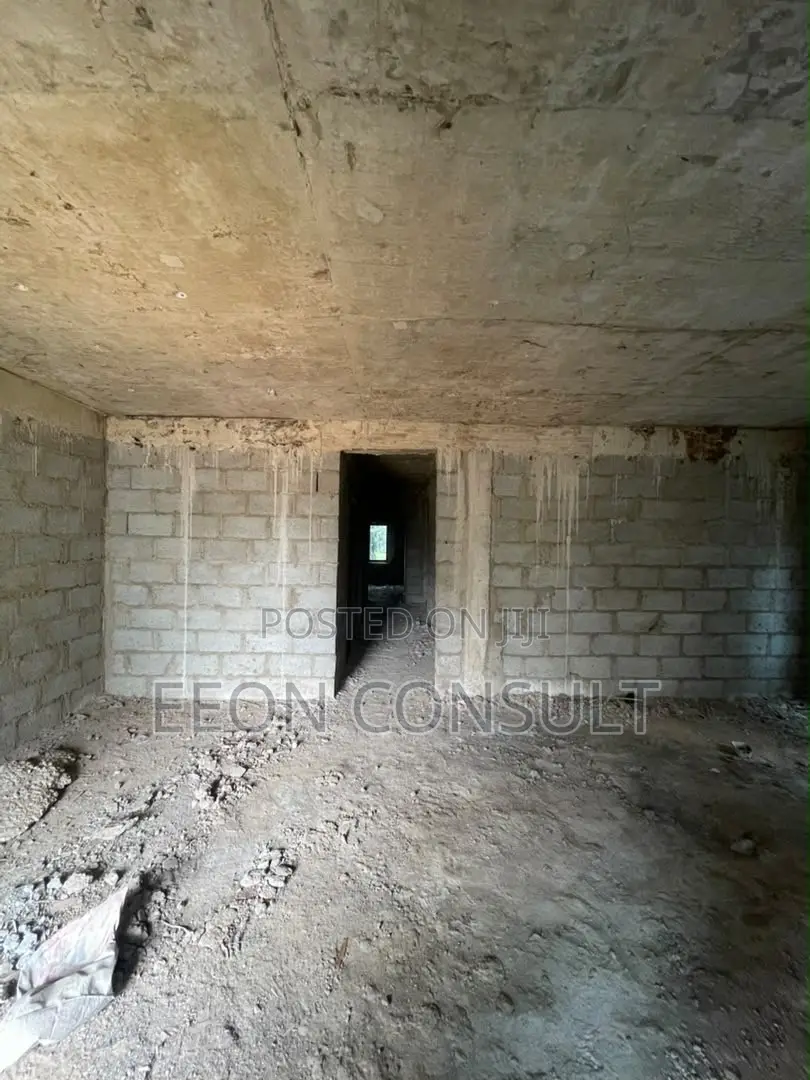 3bdrm Block of Flats in Palms Estate Dawaki for sale