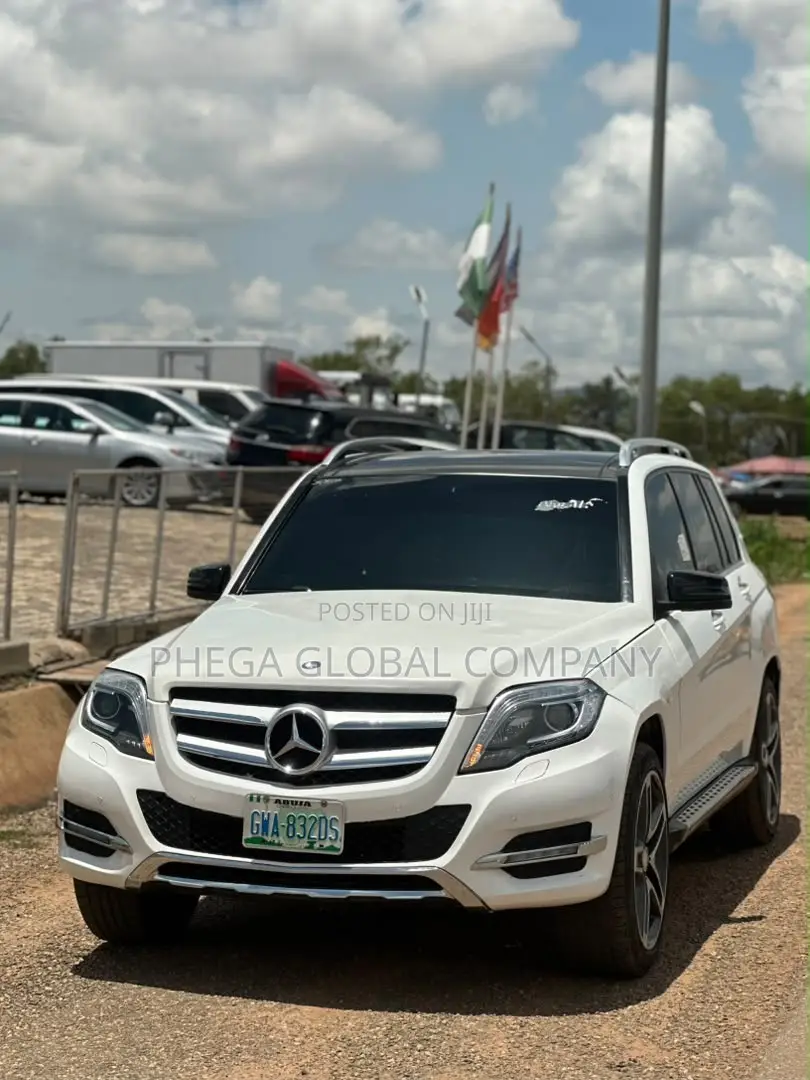 Mercedes-Benz GLK-Class 350 4MATIC 2014 White
