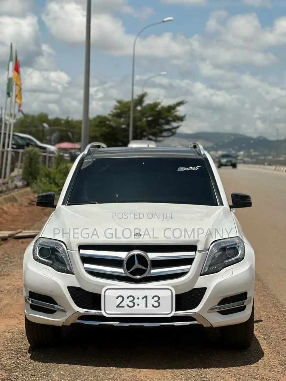 Mercedes-Benz GLK-Class 350 4MATIC 2014 White
