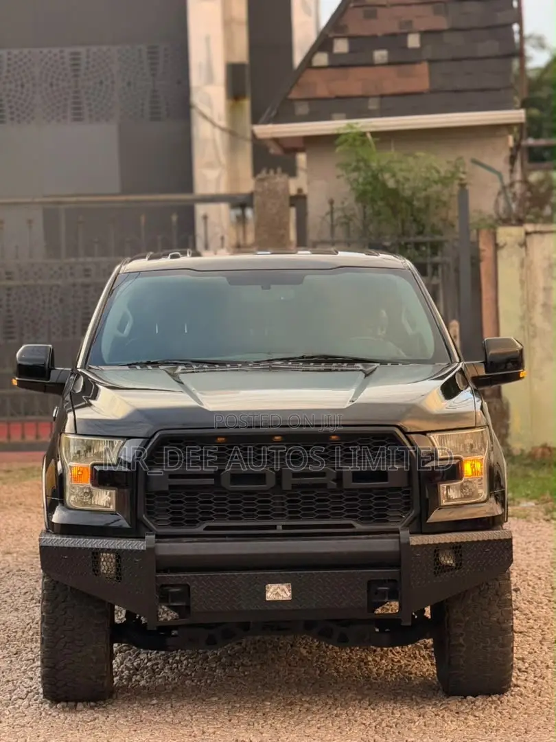 Ford F-150 2015 Black