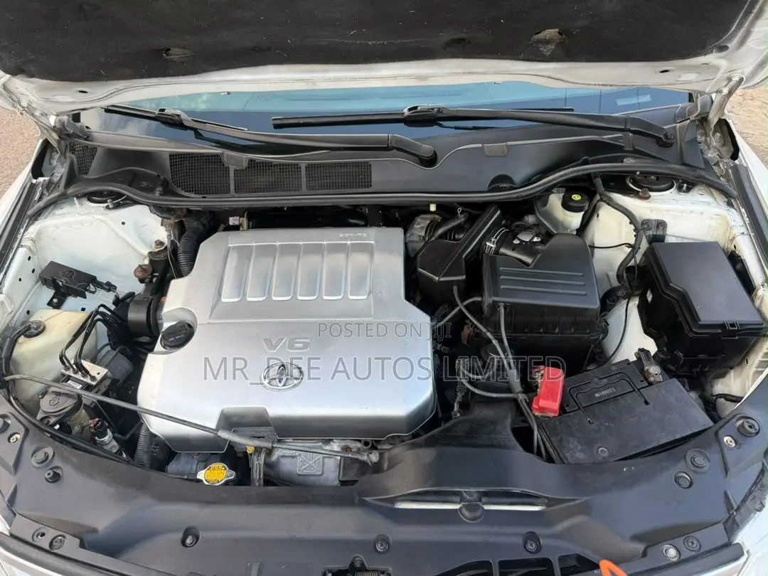 Toyota Venza 2011 White