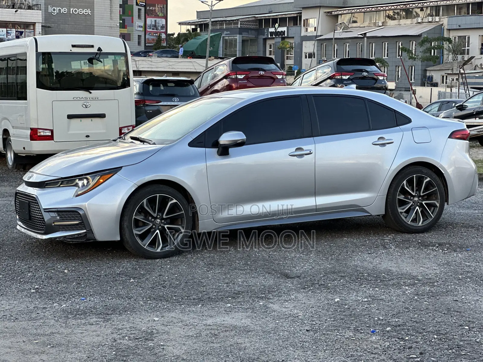 Toyota Corolla XSE 2021 Silver
