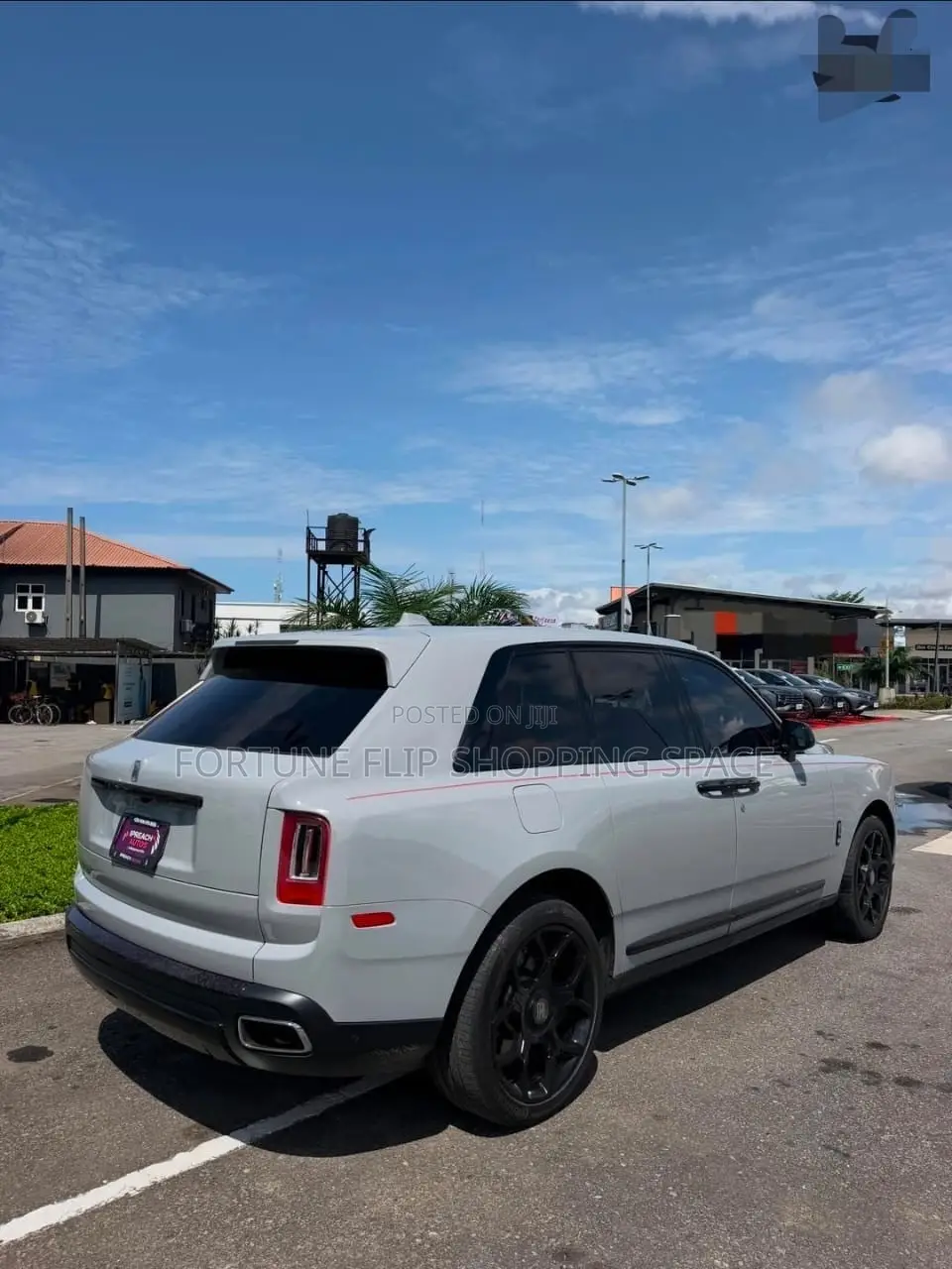 New Rolls-Royce Cullinan Base 2024 White