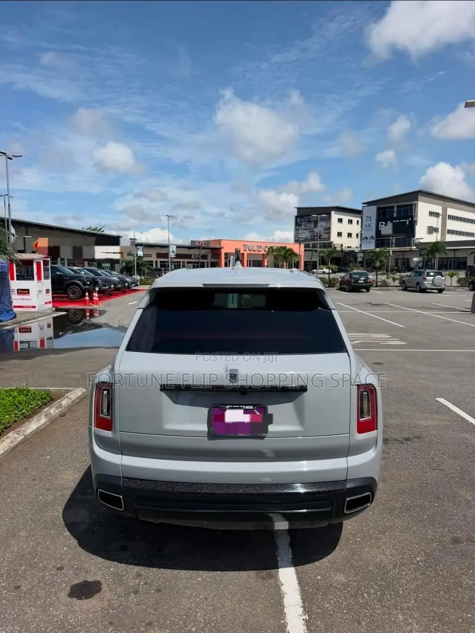 New Rolls-Royce Cullinan Base 2024 White