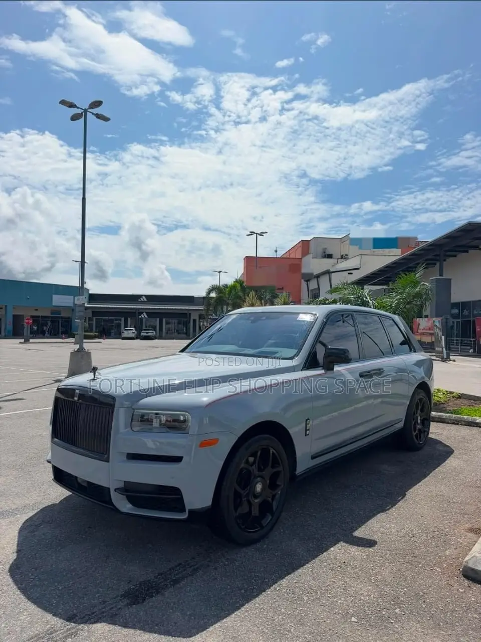 New Rolls-Royce Cullinan Base 2024 White