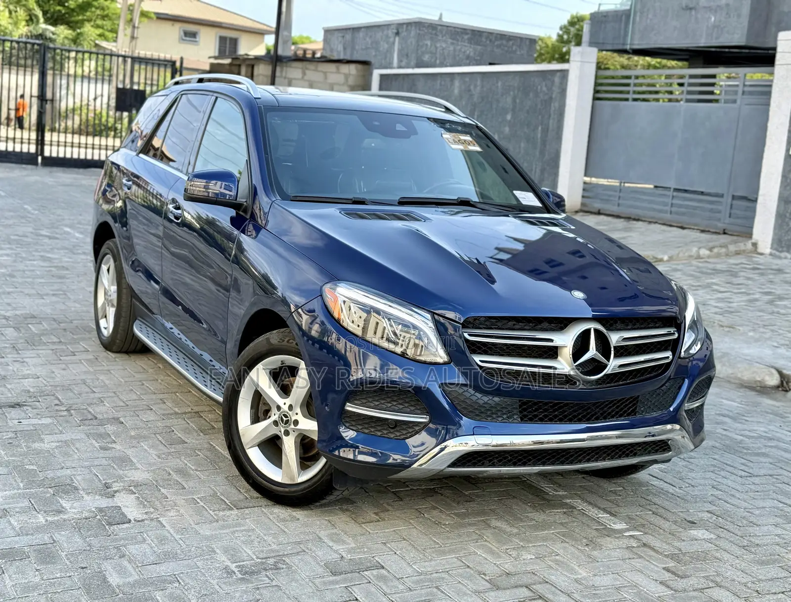 Mercedes-Benz GLE-Class GLE 350 2018 Blue