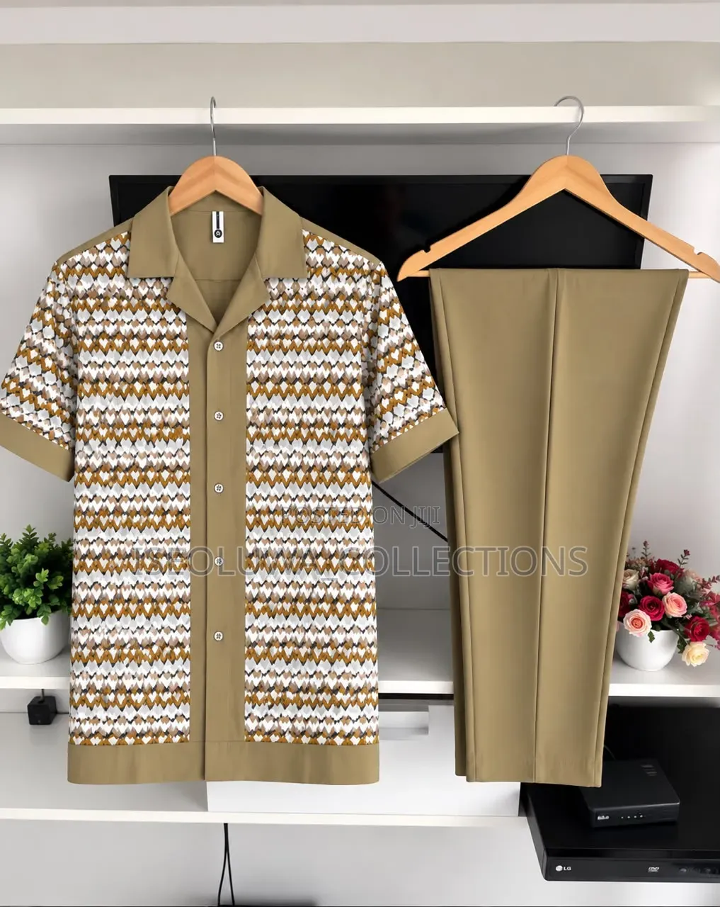 Men's Stylish Zip-Neck Top and Trouser Set