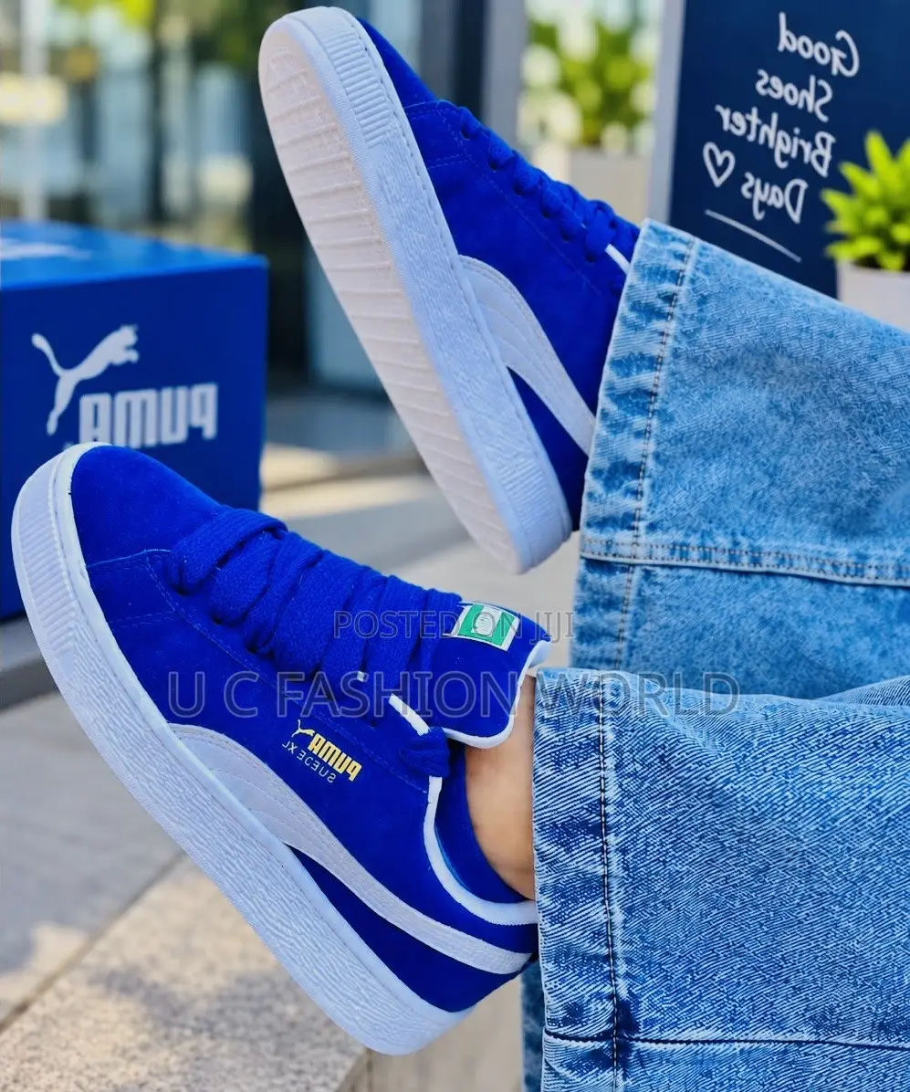 Original Unisex Blue Puma Sneakers