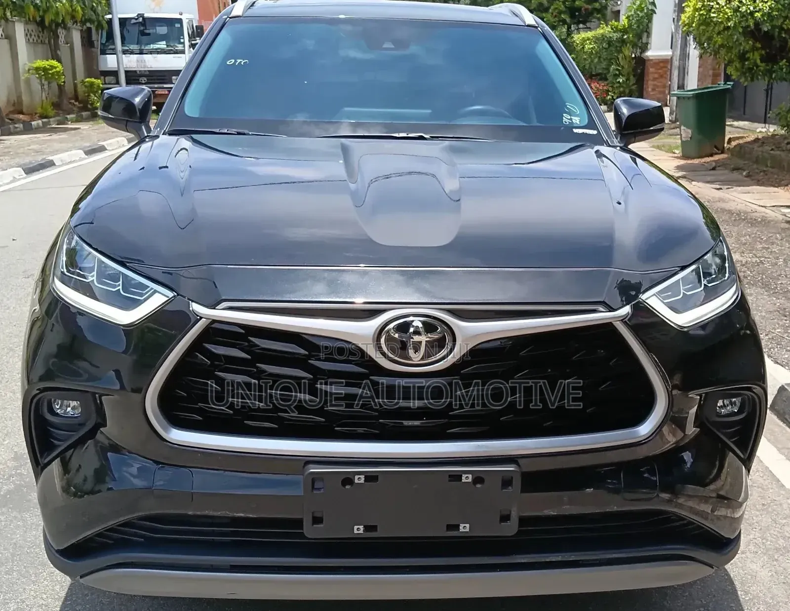 Toyota Highlander Platinum AWD 2024 Black