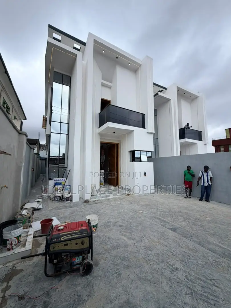 4bdrm Duplex in Oko-Oba for sale