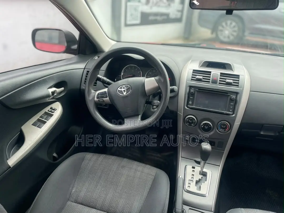 Toyota Corolla 2013 Red