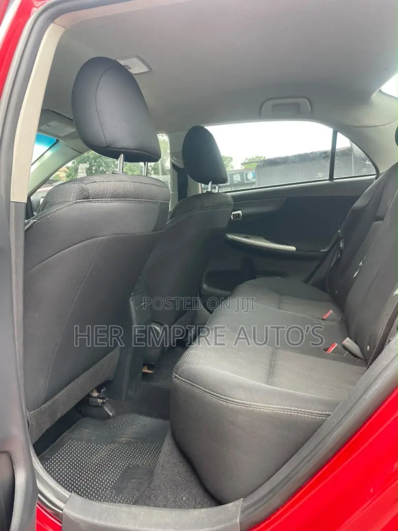 Toyota Corolla 2013 Red