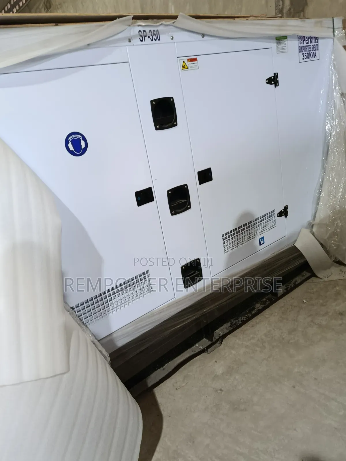 Original 350kva Perkins Soundproof Generator
