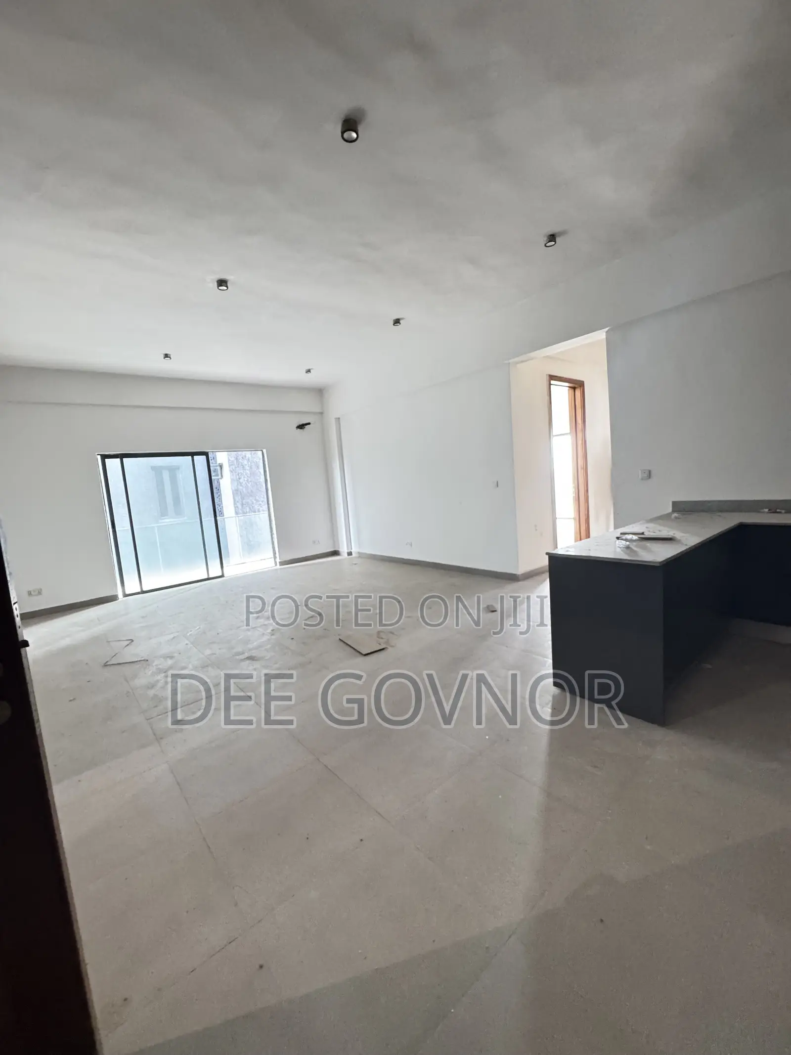 2bdrm Apartment in Sea Gate, Lekki Phase 2 for rent