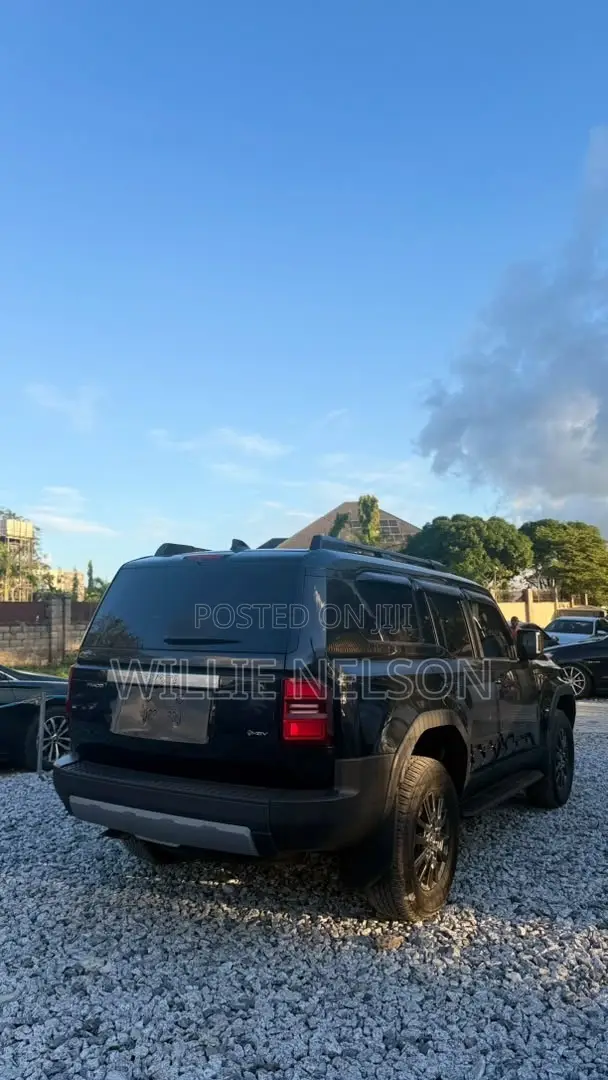 New Toyota Land Cruiser Prado 2.4 Hybrid 2025 Black