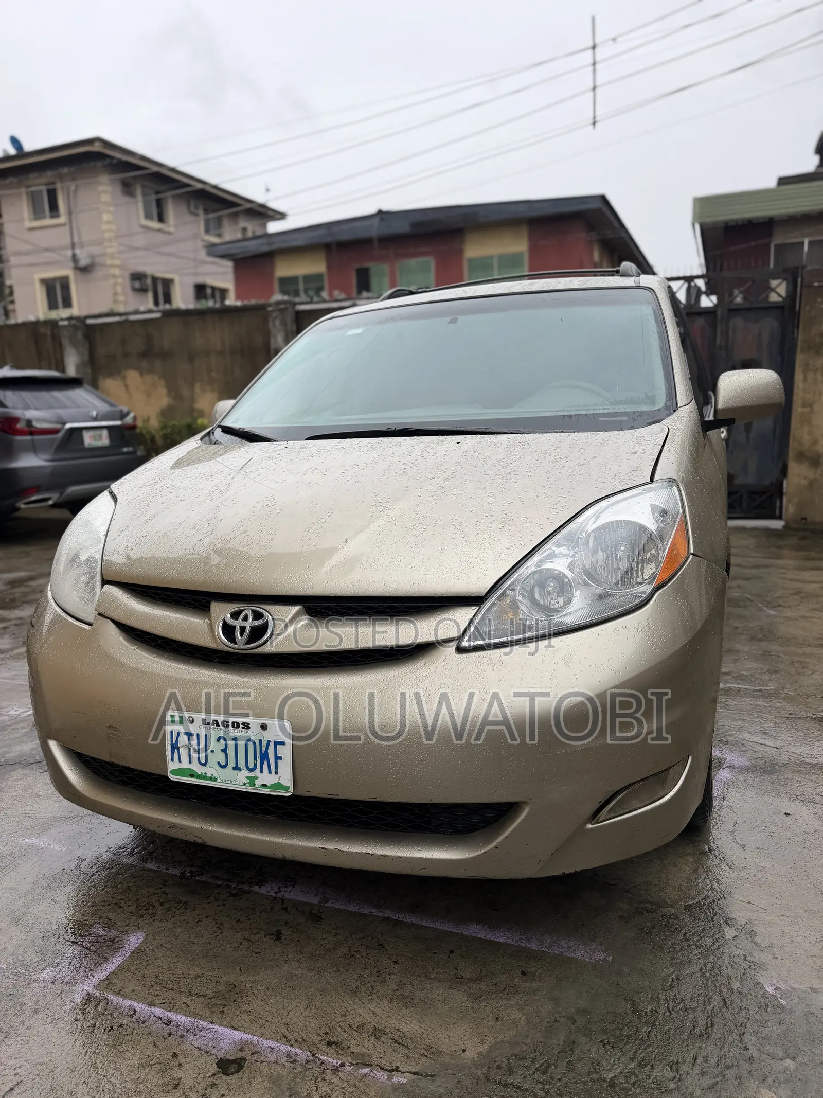Toyota Sienna LE AWD 2006 Gold