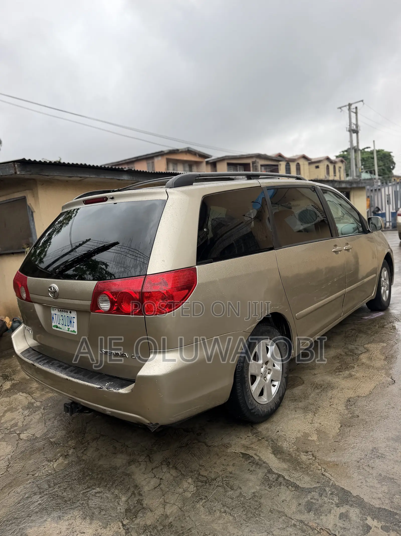 Toyota Sienna LE AWD 2006 Gold