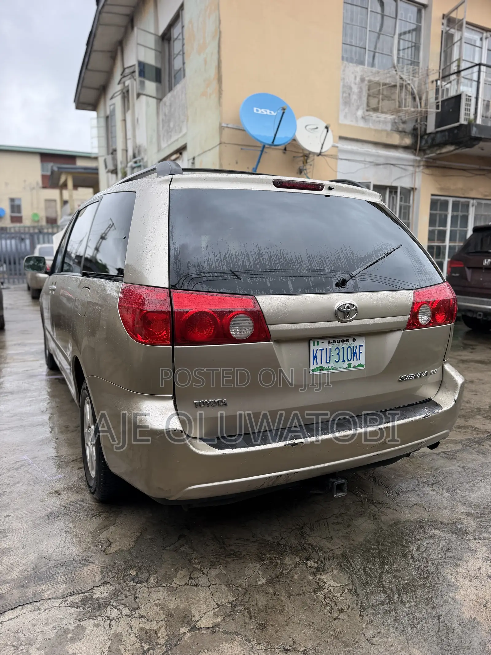 Toyota Sienna LE AWD 2006 Gold