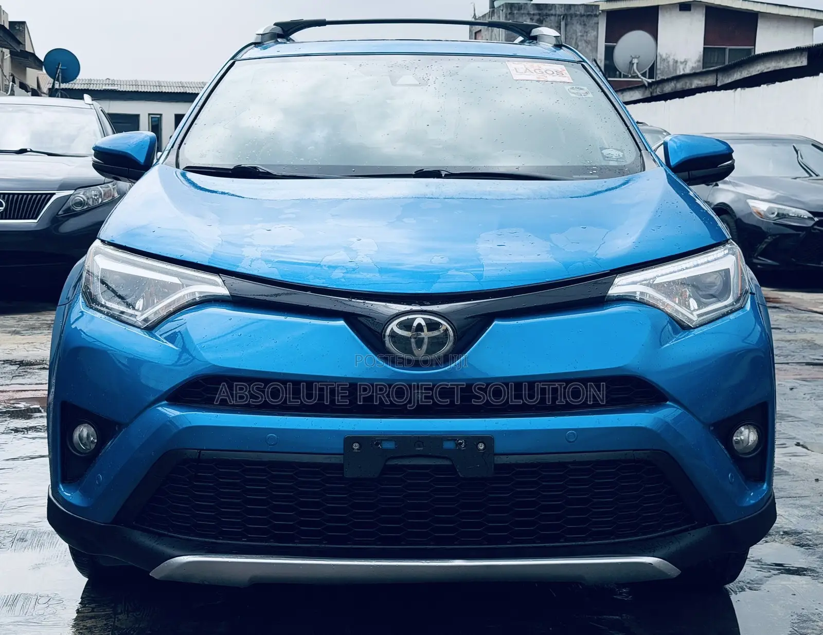 Toyota RAV4 SE AWD (2.5L 4cyl 6A) 2017 Blue
