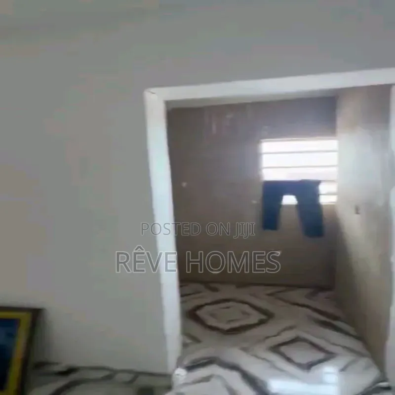 Studio Apartment in Shomolu / Shomolu for rent