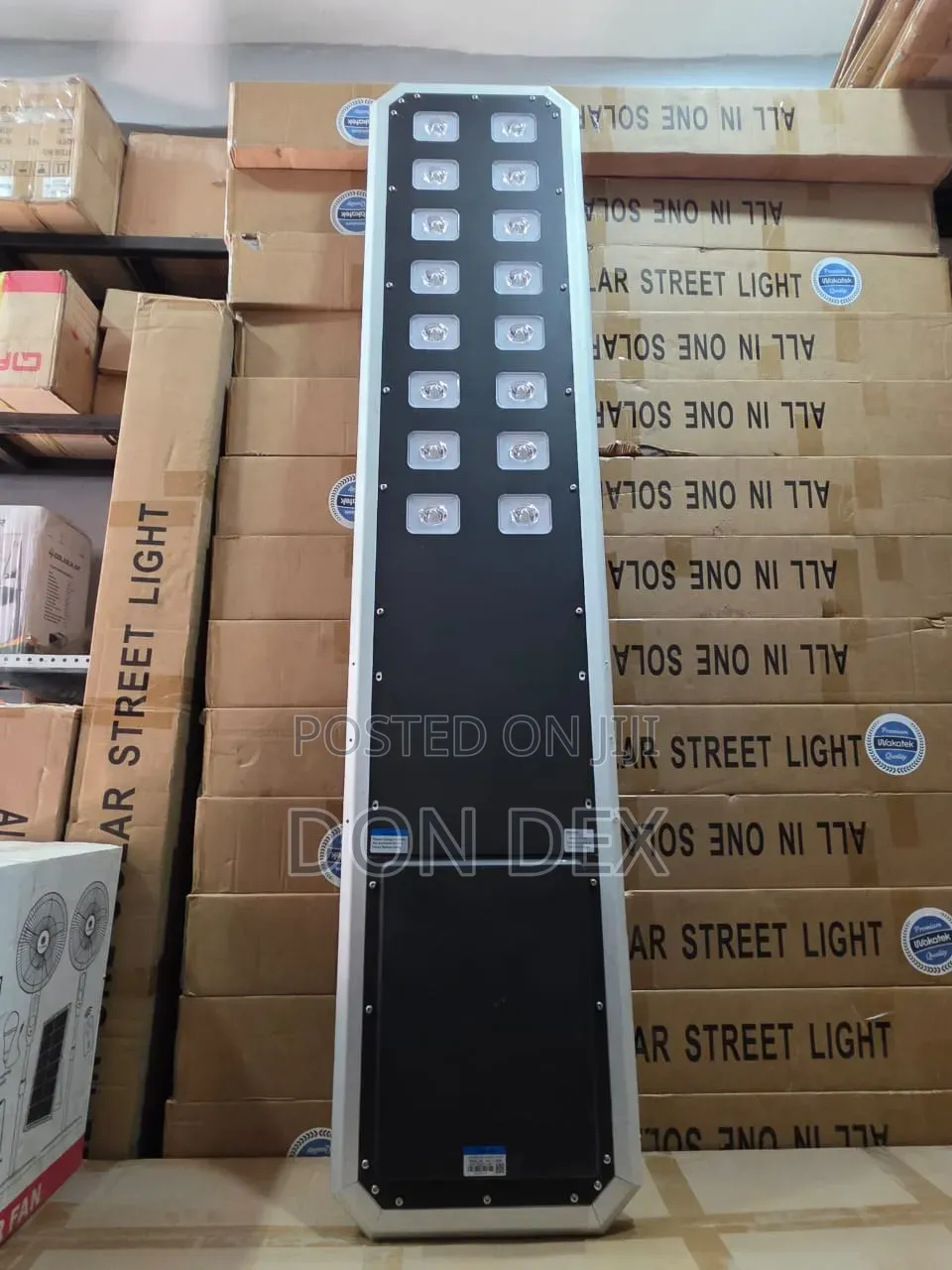 160 Watts 16 Eye Wakatek Solar Street Light