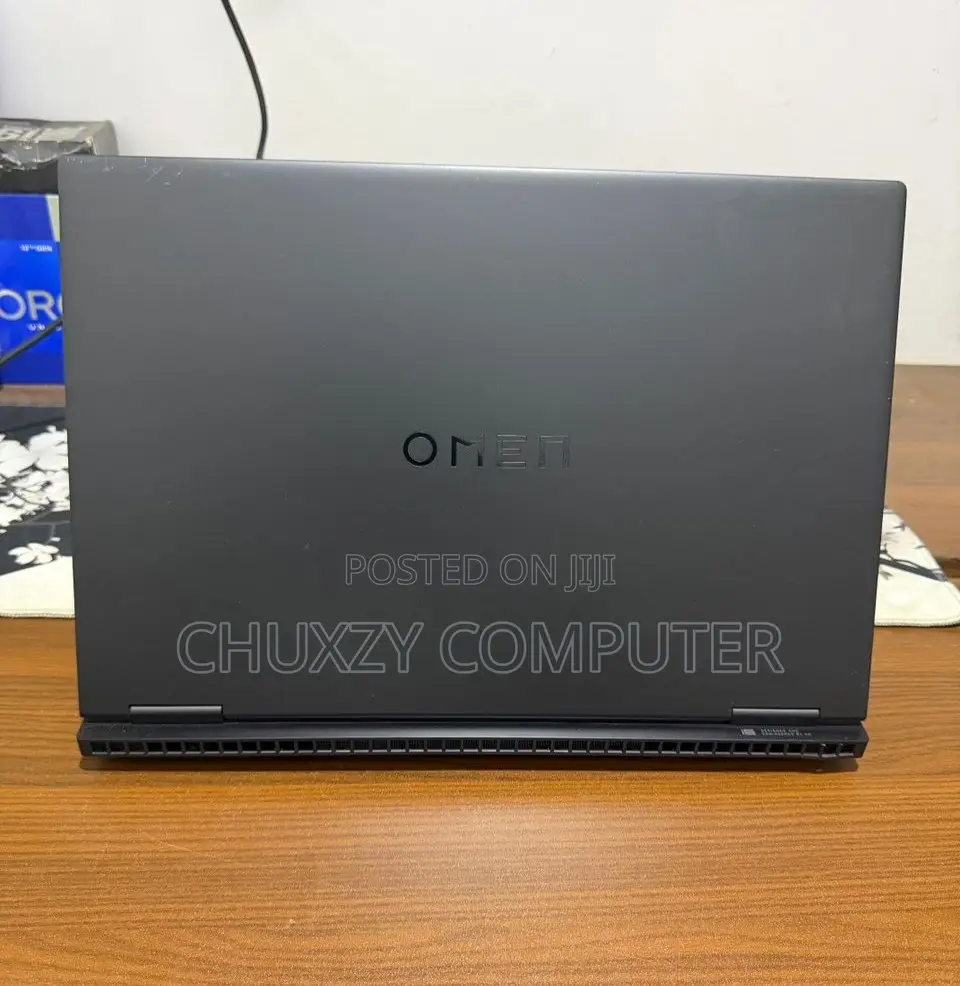 Laptop HP Omen 16 16GB Intel Core i7 SSD 1T