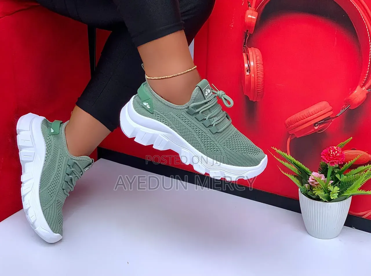 Lovely Quality Sneakers