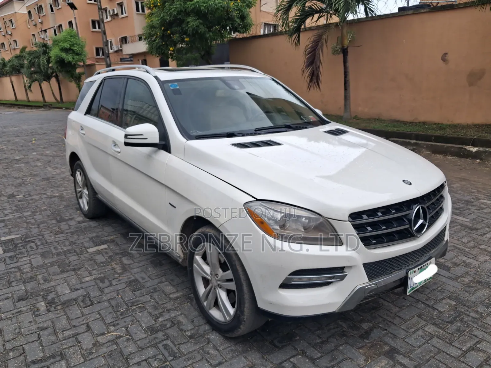 Mercedes-Benz M Class 2012 White
