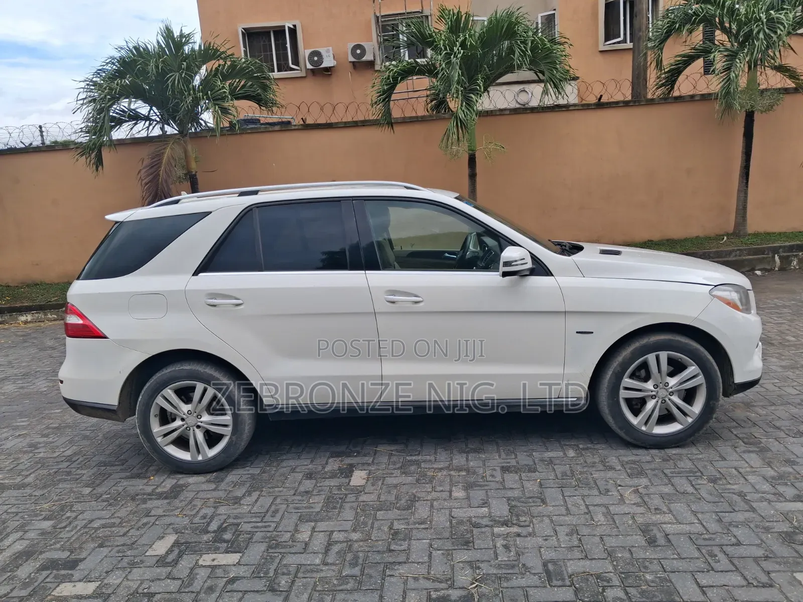 Mercedes-Benz M Class 2012 White