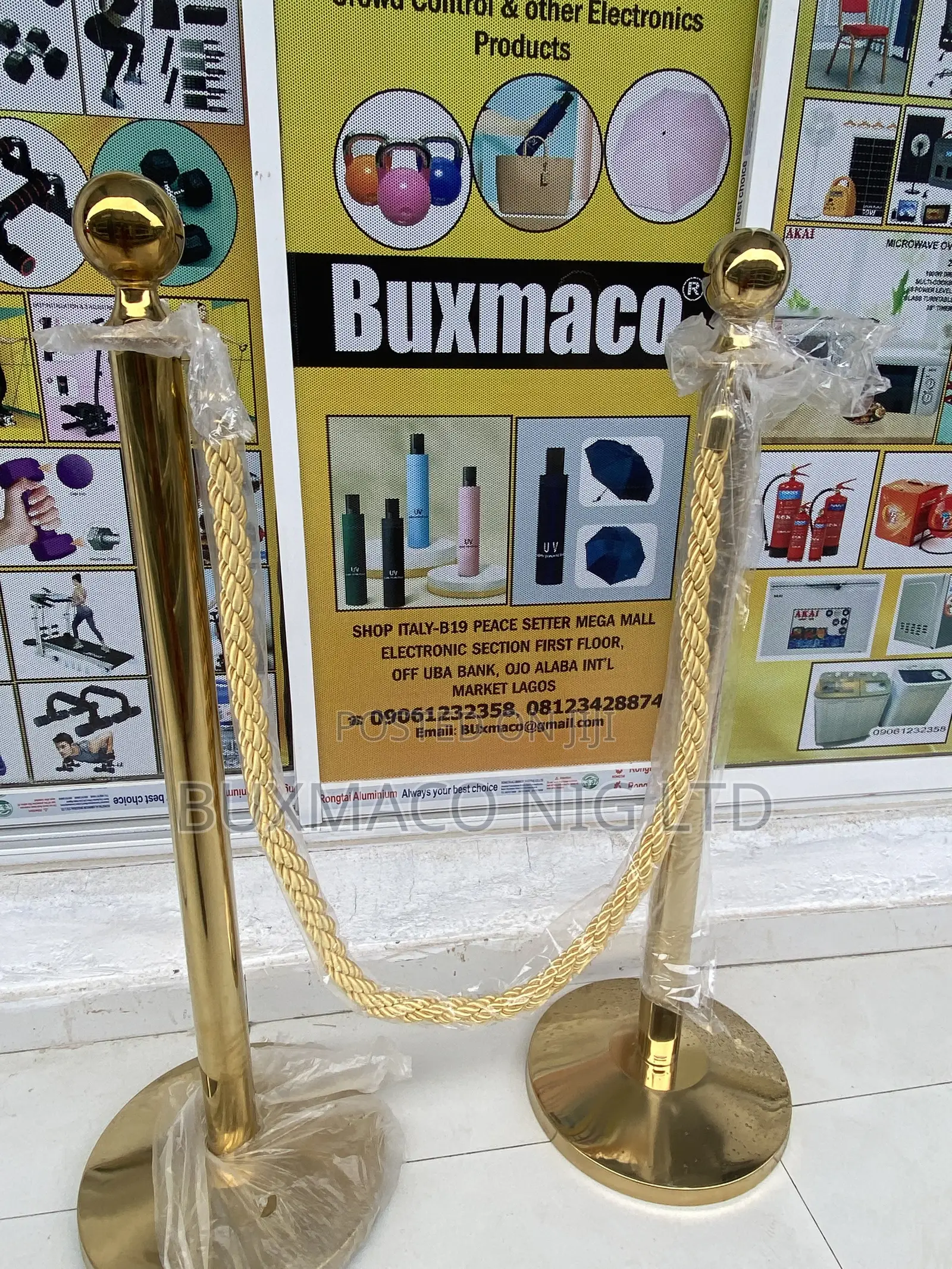 Stanchion Barriers Crowd Control Stand With Twisted Rope