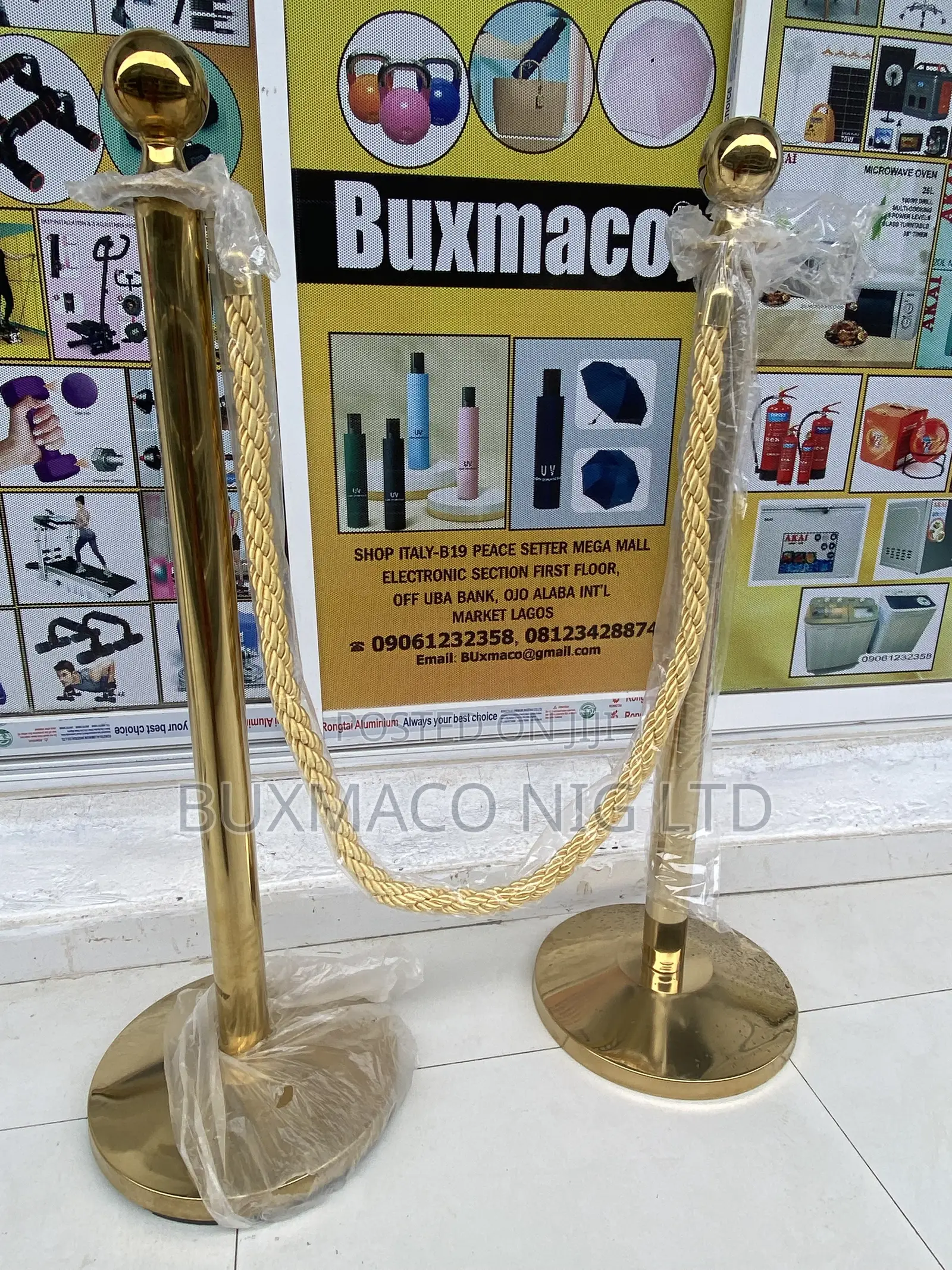 Stanchion Barriers Crowd Control Stand With Twisted Rope