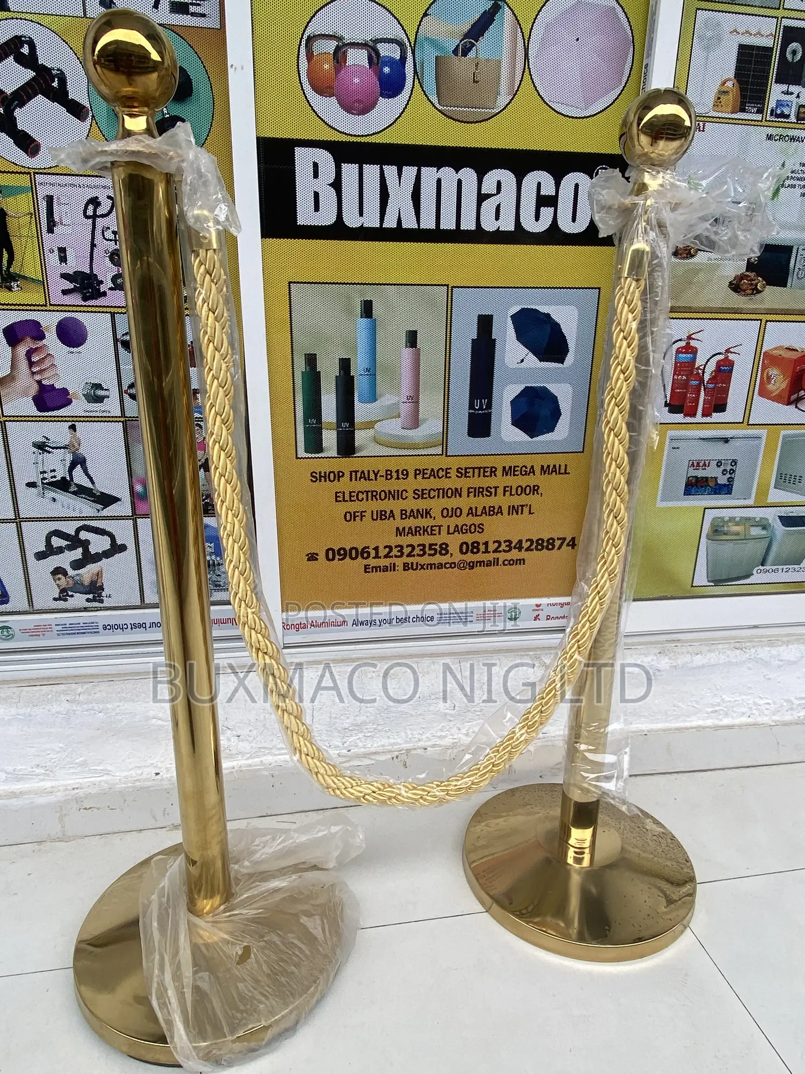 Stanchion Barriers Crowd Control Stand With Twisted Rope