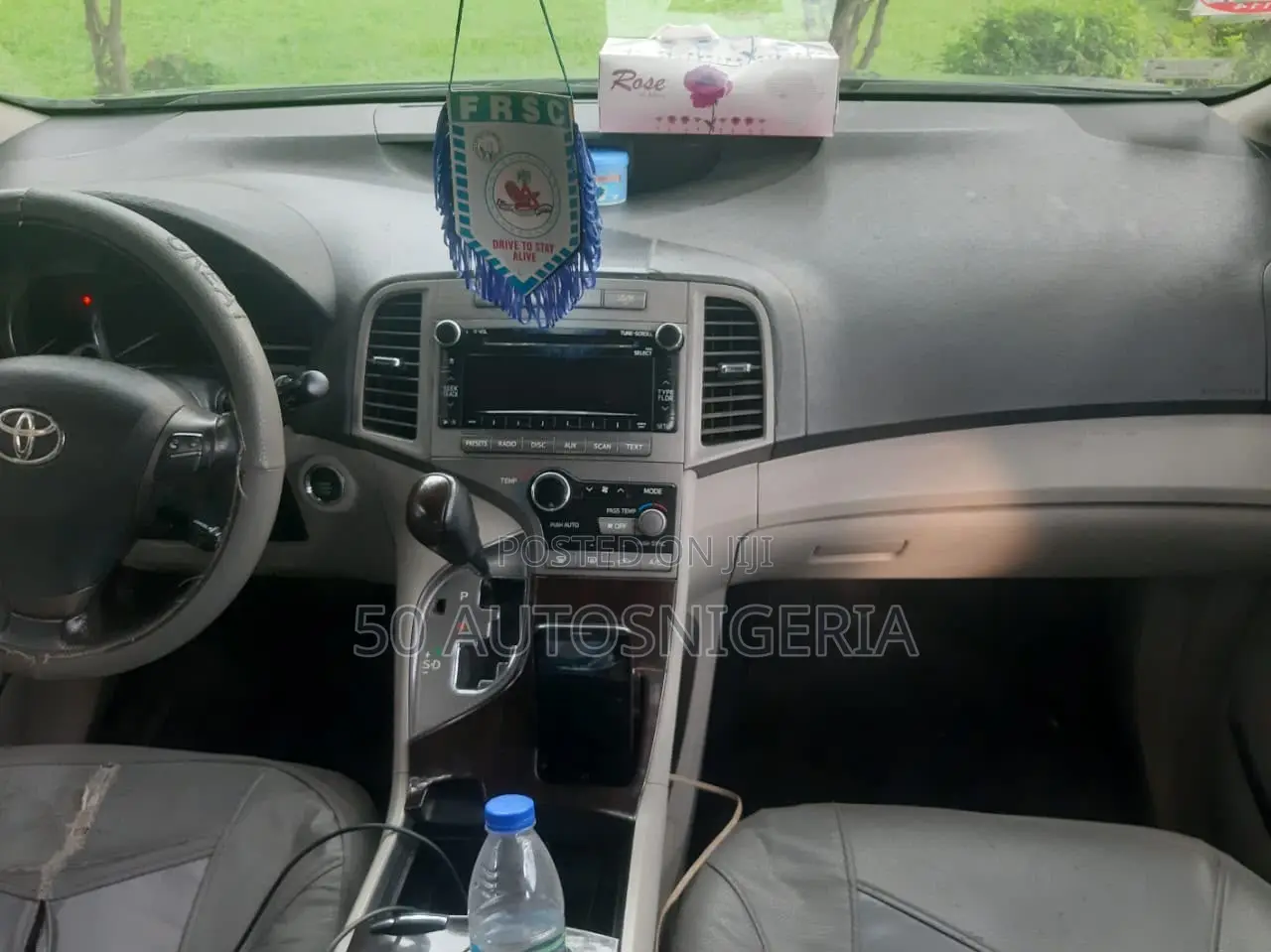 Toyota Venza XLE 2010 Blue